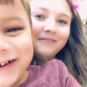 Meet your Posher, Tori